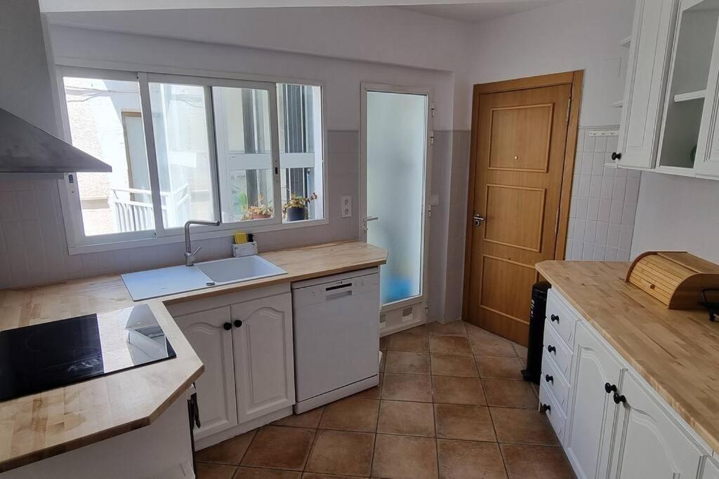 Ferienwohnung Magnifico Atico En El Centro De Dénia Exterior foto